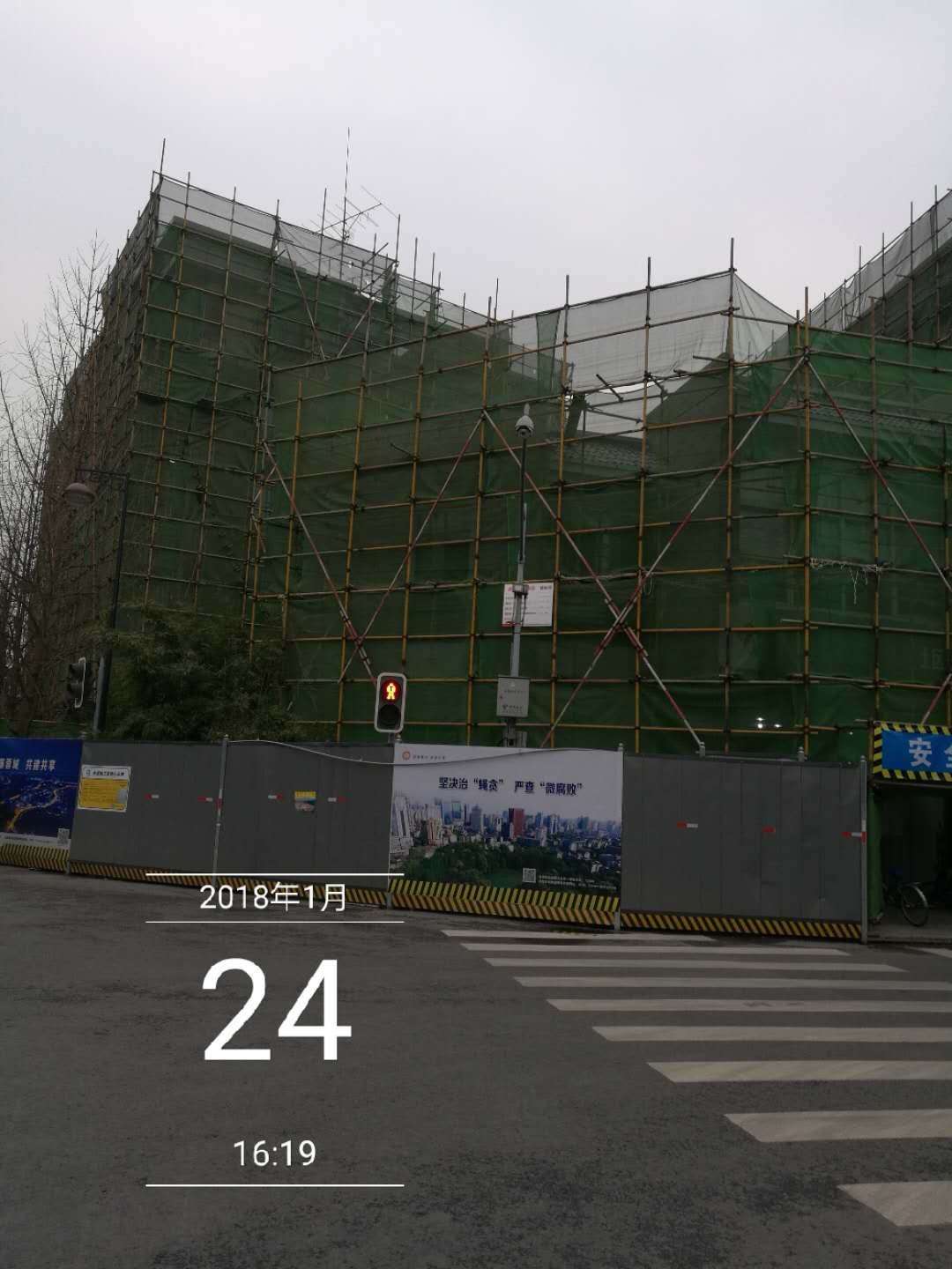 成都西郊阿綜合屋面鋁瓦仿古改造項目